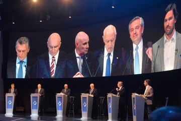 Debates presidenciales, el ritual democrático moderno